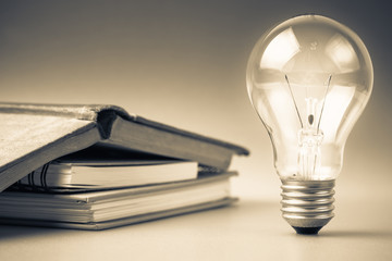 送你两本关于植物的书